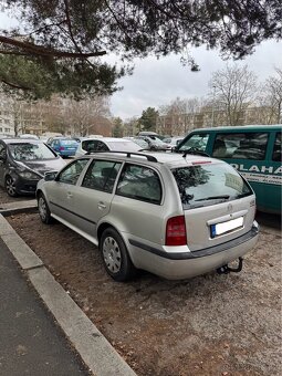 Škoda octavia 1,9tdi-74kw.r.v.2006-Tour - 3