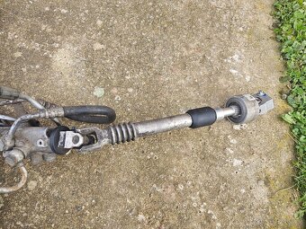 Servotronic hřebenové řízení BMW E60 E61 - 3