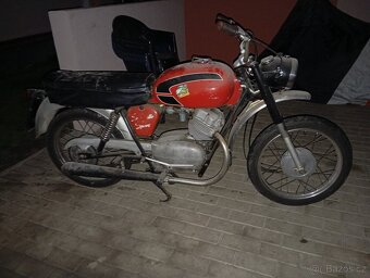 Moto Guzzi 125 - 3