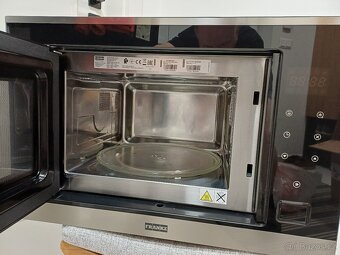 vestavná digestoř - 3