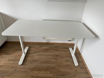 Ikea kancelářský stůl Galant 160x80 - 3