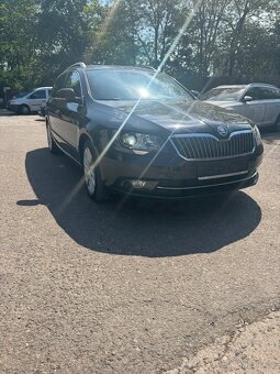 Škoda Superb 2.0TDI 125kW rok2014 - 3
