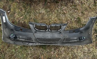 Přední nárazník BMW E90 A34 - 3