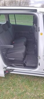 MAZDA 5 1.8 benzín 85kW r.v. 2013 / 7míst - 3