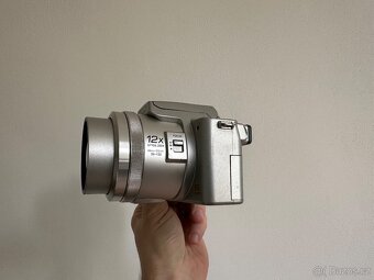 Panasonic Lumix DMC FZ20 Stříbrný - 3