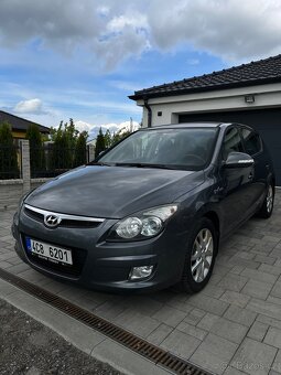 Hyundai i30, 1.6 - 3