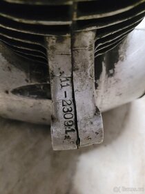 Motor Jawa 250 pérák - 3