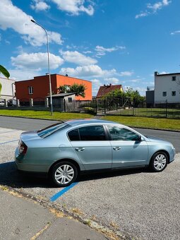 VW Passat 2.0 TDi 4 Motion - 3