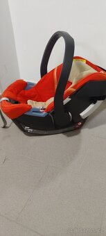 Cybex autosedačka s Izofixem a kočárek Moon Scala - 3