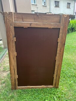 Starožitné zrcadlo s dřevěným rámem - 3