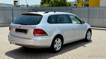 Volkswagen Golf Variant //1.6TDi//77kW//139TKM-SERVIS//1.MAJ - 3