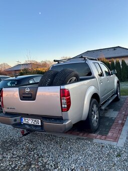 NISSAN NAVARA 2.5 dCi 140kW (190) EVO 89000km, r.v.2015 - 3