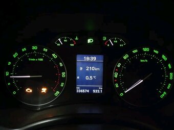 Prodám škoda Octavia 2.0tdi 103kw 6 kvalt STK 2026 rok 2006 - 3