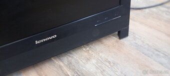 Počítač Lenovo stolní - 3