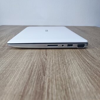 Elegantní Notebook ASUS - 3