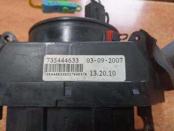 Fiat Panda, Punto páčky pod volant - 3