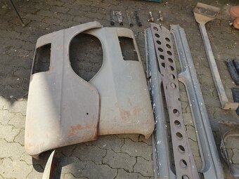 DÍLY ŠKODA 100,110,120 orig. - 3