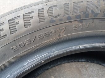 205/55 R17 - 3