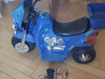 Dětská elektrická motorka tříkolka - 3