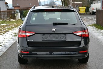 Škoda Superb 1.4 TSI Active kombi 25 000 km - 3