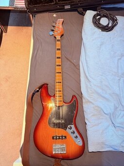 Baskytara Marcus Miller V5 Alder-4 TS - 3
