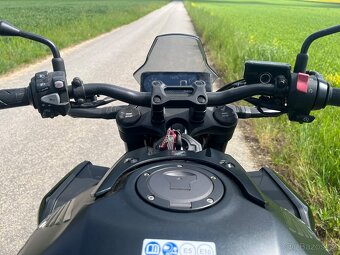 Honda CB650R - 3