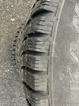 Zimní pneu s disky 195/65 R15 91Q 6JX 15H2 - 3