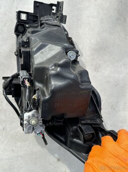 Mazda 2 DD, LED pravý přední světlomet - 3