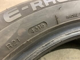 pneu 205/55 R16 - 3