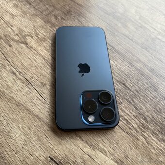 iPhone 15 Pro 256GB, modrý, eSIM (rok záruka) - 3