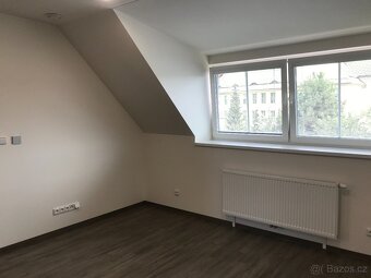 Byt k pronájmu 2+kk (41,8 m2) - 3