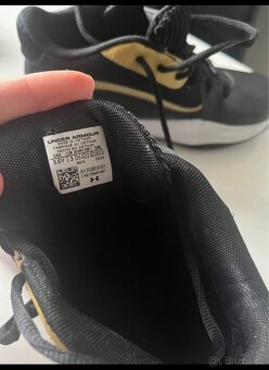 BASKETBALOVÉ BOTY UA 35,5/ 22,5cm - 3