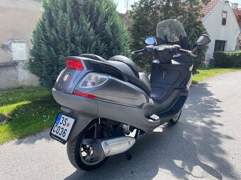 Piaggio X9 Evo 125 - 3