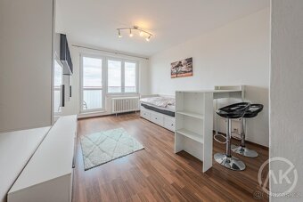Pronájem bytu 1+KK, 31 m s balkonem 30. dubna, Moravská Ost - 3