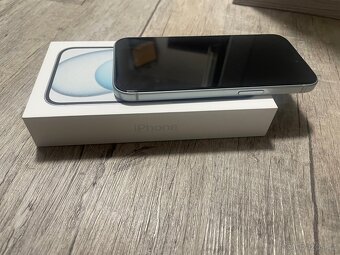 Iphone 15 - 128Gb 88% baterie - 3