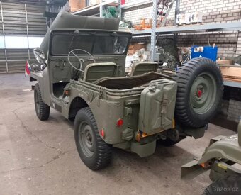 Nekaf M38A1 4x4 – vojenský kabriolet s duší historie - 3