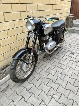 PRODÁM JAWA 250/590 SPORT-PŮVODNÍ ČERNÝ LAK - 3
