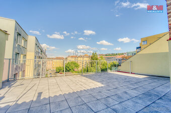 Prodej bytu 2+1, 63 m², Praha, ul. Plzeňská - 3
