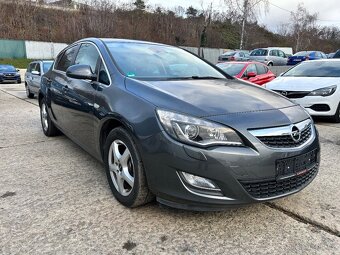 Opel Astra J 1,4 Innovation - 3