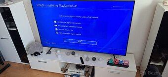 Prodám Playstation 4 White - 3