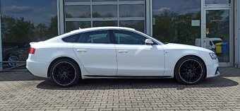 Audi A5 2.0 TDI 140 Kw S-Line Quattro Nové v ČR - 3