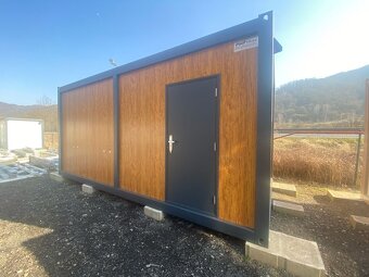 Sanitární kontejner PMP o rozměru 3 x 6 m - 3