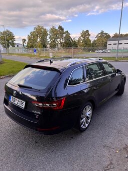 ŠKODA SUPERB Combi 2.0 TDI 140 kW 4x4 DSG - 3