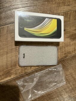 iPhone SE 2020 64gb black - 3