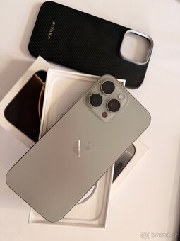 iPhone 16 Pro Max 256 GB - Natural Titanium - 3