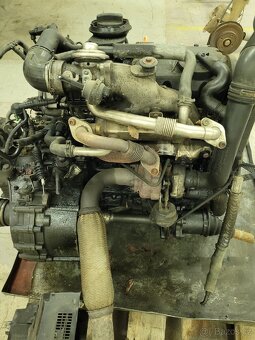Motor 1,9 TDi 85 Kw typ motoru AUY - 3