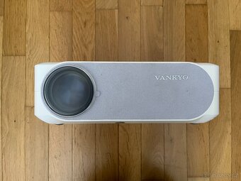projektor Vankyo Performance - 3