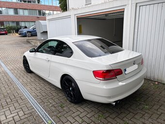 BMW 330i e92 Coupé 200kW Manual - 3