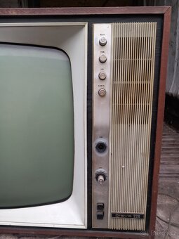 Stará RETRO televize - 3