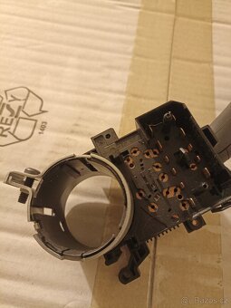 PŘEPÍNAČ SVĚTEL LUCAS LEVÝ - 3U0953513 - 3